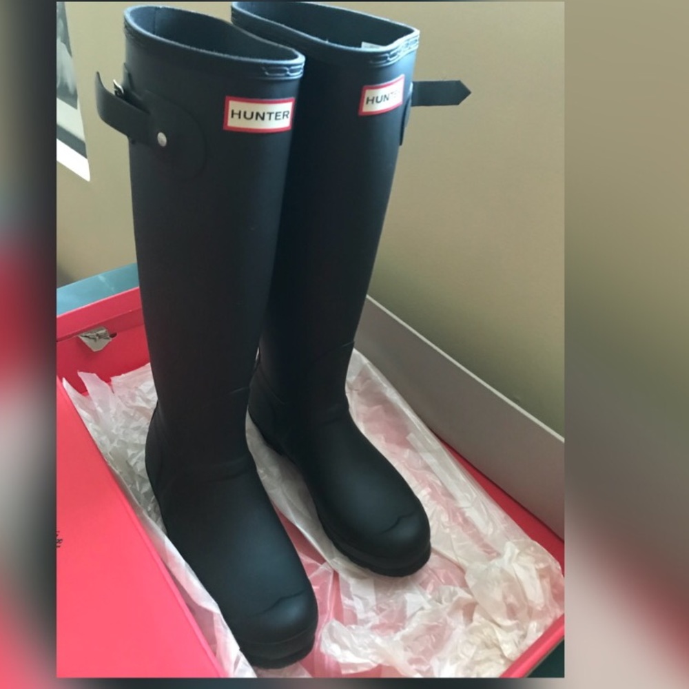 Women’s Hunter Tall Rain Boot NIB